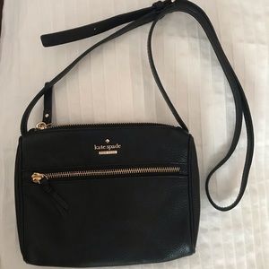 NWOT Kate Spade Black Zip Purse